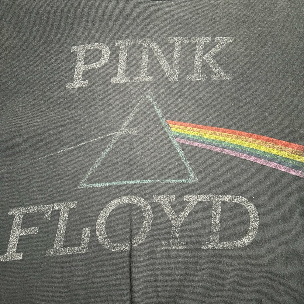 Dark gray-Pink Floyd tee🌈